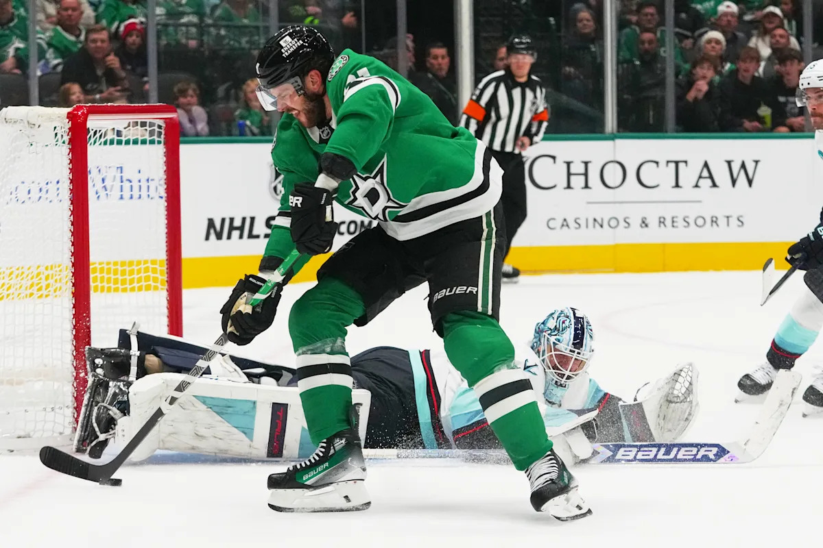 Seguin's late first-period goal gives Stars 2-1 win over Kraken