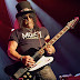 SLASH devuelve al blues toda su fuerza con “LIVE AT THE S.E.R.P.E.N.T. FESTIVAL”, ¡álbum ya disponible!
