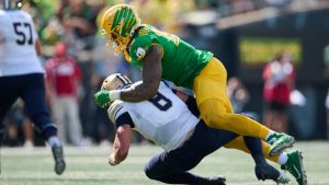 Matayo Uiagalelei NFL Draft Profile: Week 12 Scouting Report for the Oregon EDGE