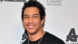 Whoâs That? Darius Daulton Spotted With Mystery Boo In Flirty Social Media Clip (VIDEO)