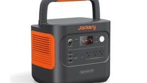 Massive 2200W Power Station Slashed 54% Off, Now Priced at Budget Gas Generator Levels Without the Stink and Noise