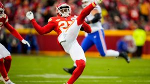 Chiefs vs. Broncos: Chamarri Conner, Chris Jones sack Bo Nix in first quarter