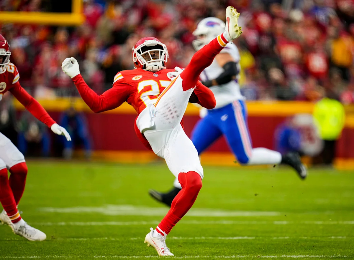 Chiefs vs. Broncos: Chamarri Conner, Chris Jones sack Bo Nix in first quarter