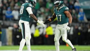 NFC Playoff Picture: Eagles remain in top spot with 7 games to play